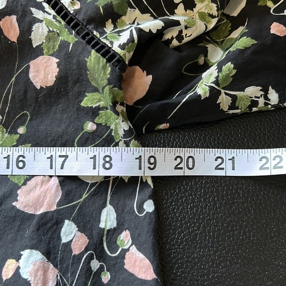 J Crew Point Sur Peasant Top Liberty London Art Fabric Poppy Dream Black Sz XS - Picture 14 of 16